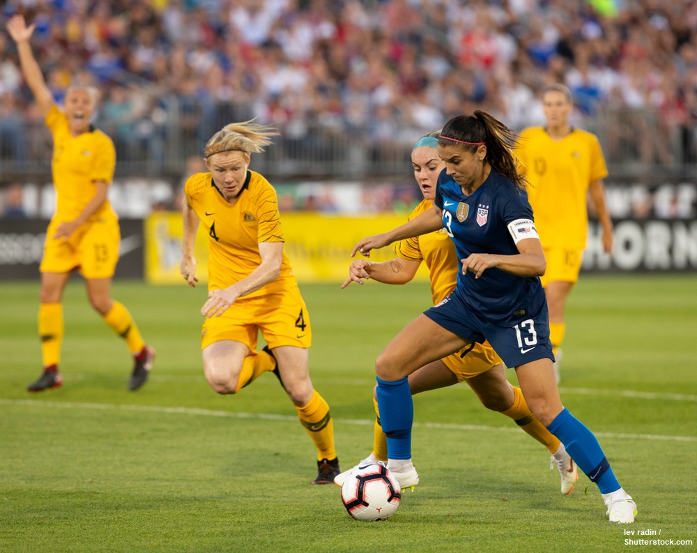 Alex Morgan (13) of USA